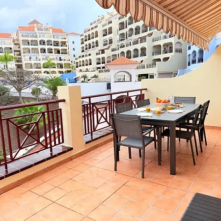 Апартаменты Luxury 3 Bedroom Dinastia In Cristianos Лос Кристианос