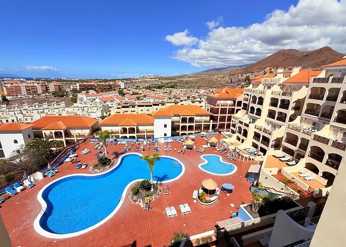 公寓 Luxury 3 Bedroom Dinastia In Cristianos 洛斯克里斯蒂亚诺斯
