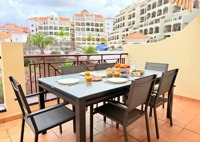 Luxury 3 Bedroom Dinastia In Cristianos Los Cristianos (Tenerife)
